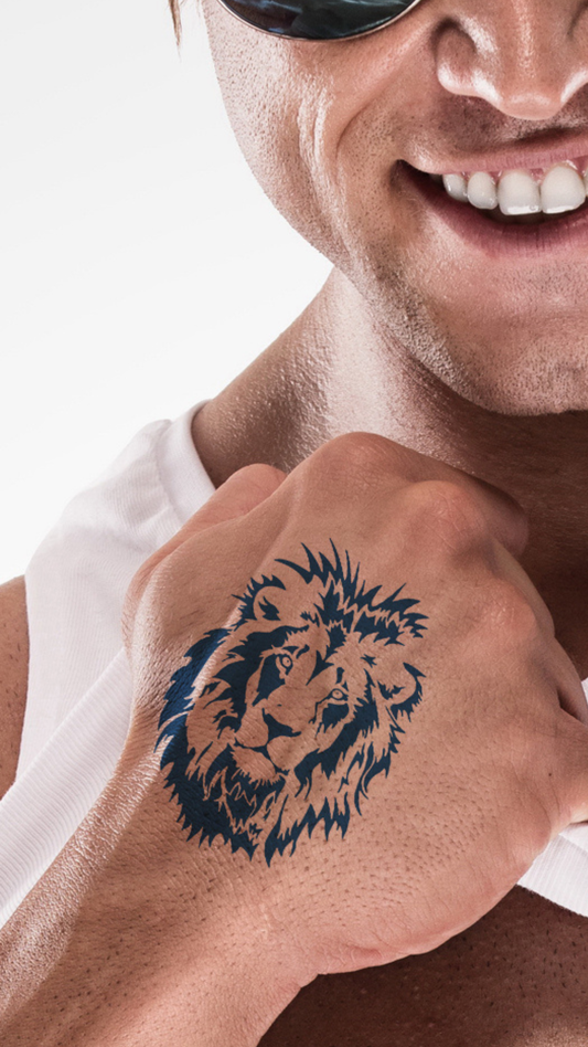 Oroszlán Sziluett: Tribál Stílusú Fej Tetoválás Ideiglenes Tetoválás